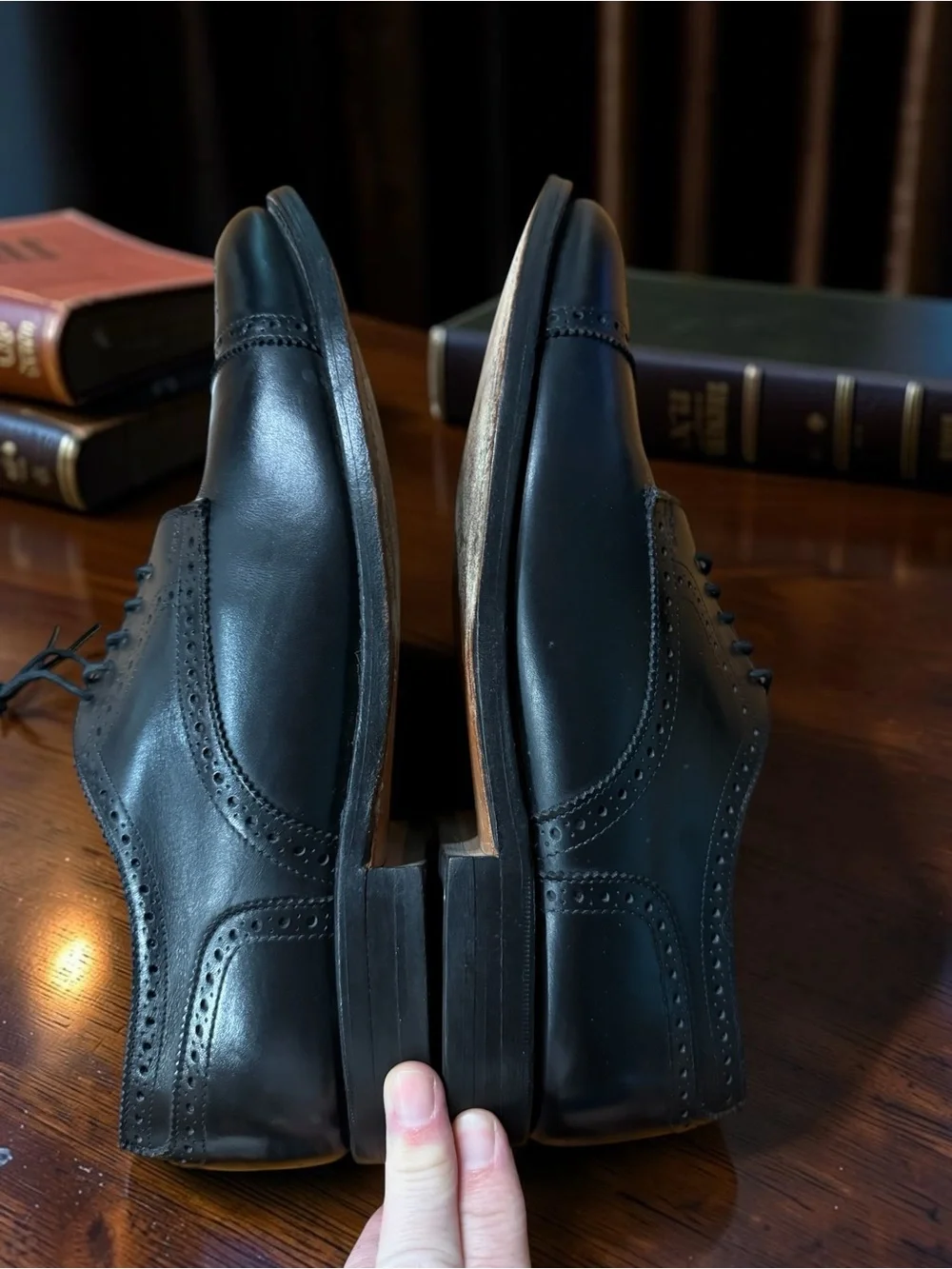 Allen Edmonds Sanford Black Cap Toe Brogue Derby 10.5E 5707 Made in USA Excellen